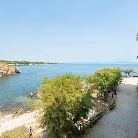 Laia * L' Escala